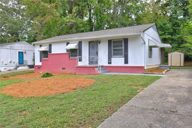 property at 3648 Crosby Dr NW