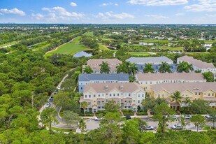 110 Sea Plum Dr in Jupiter, FL - Building Photo