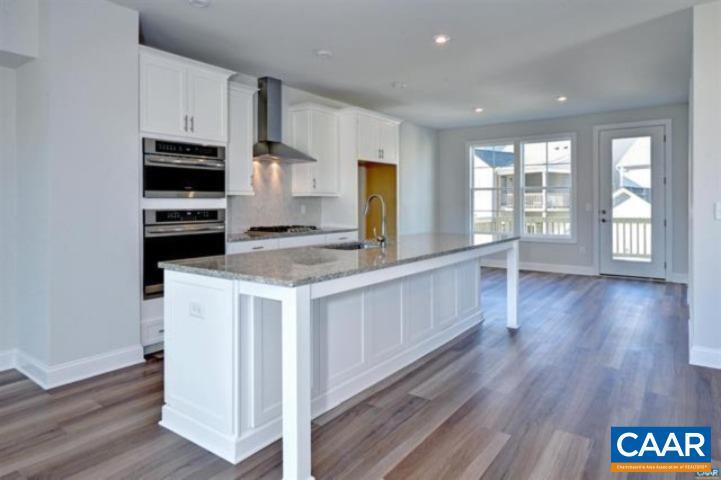 2217 Brindle Ln in Charlottesville, VA - Building Photo