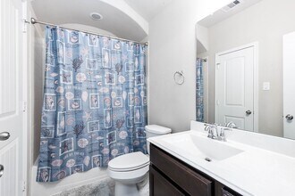 21388 Timber Lodge Ln in Porter, TX - Building Photo - Building Photo
