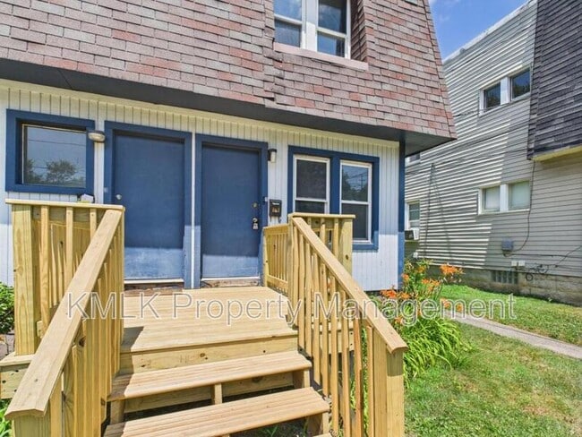 533 Gage St in Akron, OH - Building Photo - Building Photo