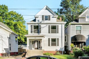 1315 Highland Ave in Louisville, KY - Building Photo