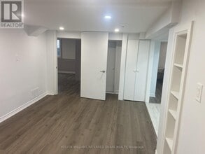 200 Tavistock Rd in Toronto, ON - Building Photo - Building Photo