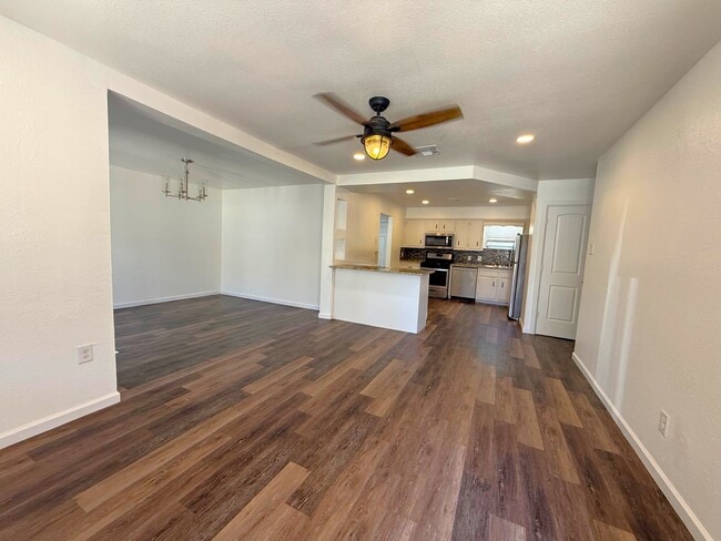 property at 828 Horseshoe Dr