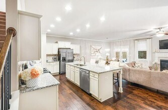 309 Braemore Mill Dr in Lawrenceville, GA - Building Photo - Building Photo