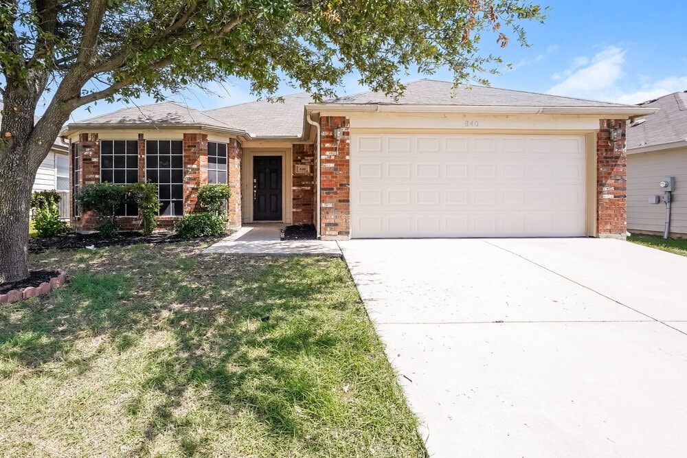 840 Poncho Ln in Haslet, TX - Building Photo