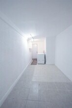 7327 Pepper Pike Dr in Hialeah, FL - Building Photo - Building Photo