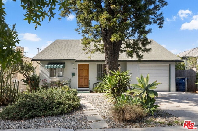 property at 1451 Armadale Ave