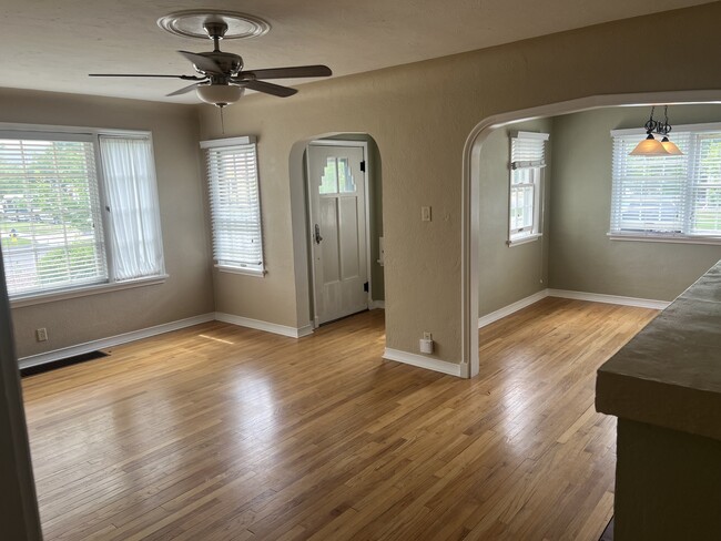 property at 1404 White Ave