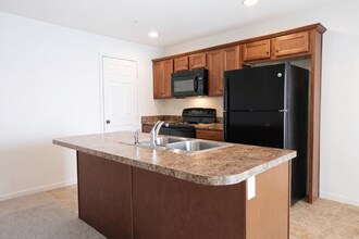 108 Linda Sue Ln in Myerstown, PA - Foto de edificio - Building Photo