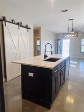 135 W Park St in Stephenville, TX - Building Photo - Building Photo