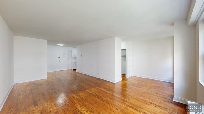 property at 400 E 89th St