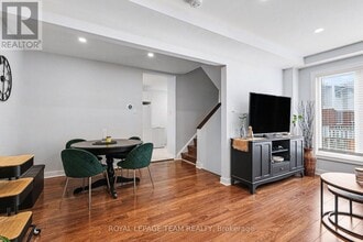 146 Salter Crescent in Ottawa, ON - Building Photo - Building Photo