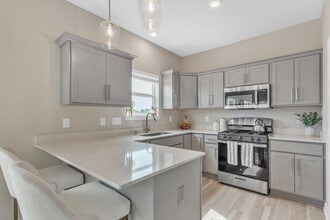 Brookstone in Kenosha, WI - Building Photo - Building Photo