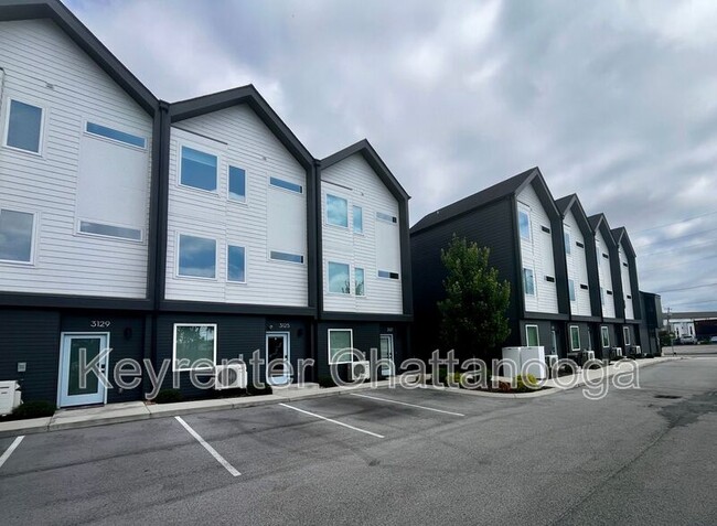 property at 3125 Riverwalk Parkway