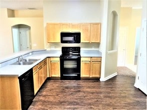 8373 Swanton Ln in Jacksonville, FL - Building Photo - Building Photo