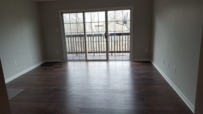114 Timberlake Terrace, Unit #8 in Stephens City, VA - Building Photo - Building Photo