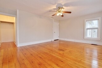 1123 Liberty St in Morris, IL - Building Photo - Building Photo