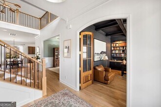 2422 Brewer Way in Marietta, GA - Foto de edificio - Building Photo