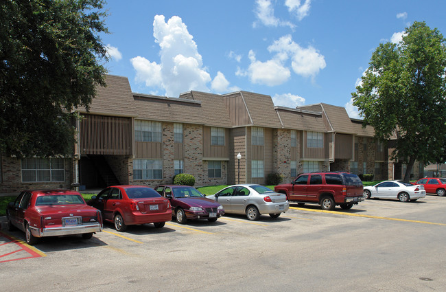 The Bluffs of Brookside in Killeen, TX - Building Photo - Building Photo