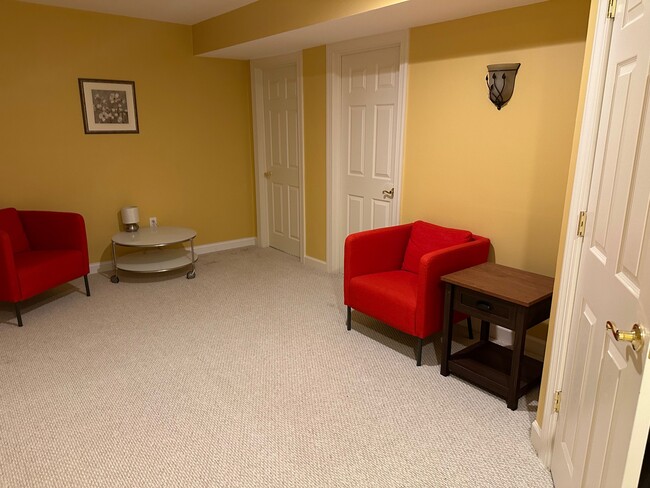 3846 Farrcroft Grn, Unit Farrcroft Green in Fairfax, VA - Building Photo - Building Photo