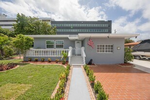 2150 SW 21st Ter in Miami, FL - Building Photo
