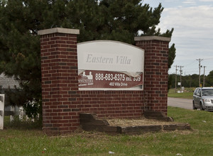 Eastern Villa in Stillwater, OK - Building Photo - Building Photo