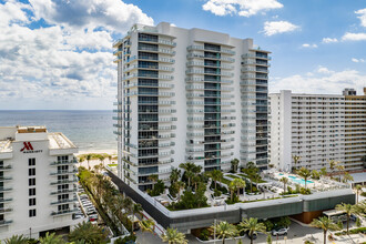 Solemar Pompano Beach in Pompano Beach, FL - Building Photo - Building Photo