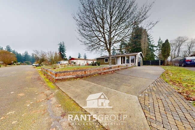 property at 6703 5th Way SE