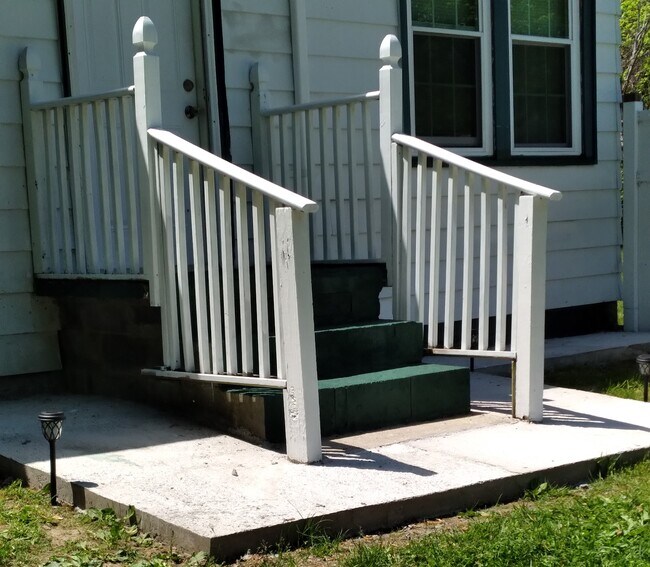 6619 W Atlantic Ave Hudson, NY Rentals