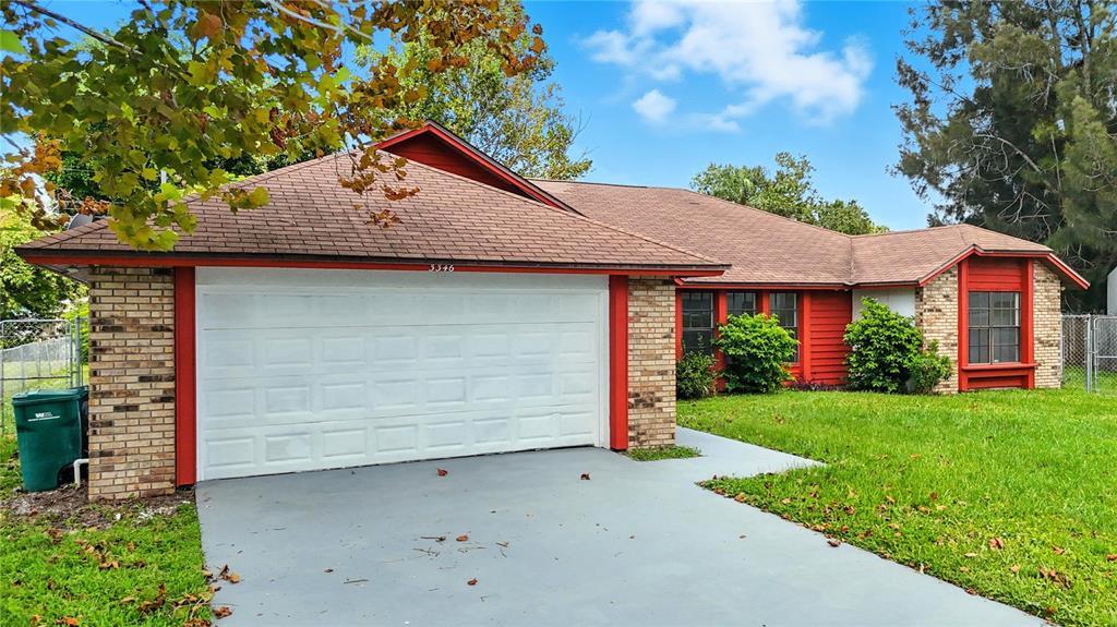 3346 Mazur Dr in Melbourne, FL - Building Photo