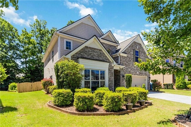 6940 Rocking Horse Ln in Cumming, GA - Building Photo - Building Photo