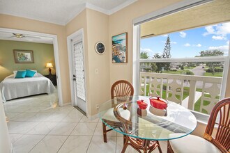 1001 Flame Vine Ave in Delray Beach, FL - Building Photo - Building Photo