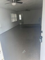 442 E Lincoln Ave in Blackwell, OK - Building Photo