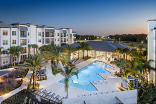 Sur Lake Buena Vista Apartments