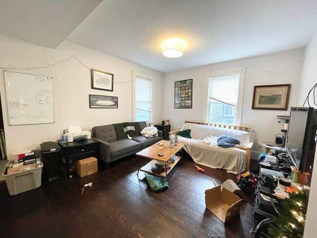 32 Rawson St in Boston, MA - Building Photo - Building Photo