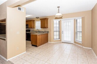 616 Firelane Rd in Edmond, OK - Building Photo - Building Photo
