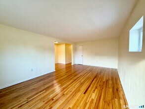570 Whitney Ave in New Haven, CT - Building Photo - Building Photo