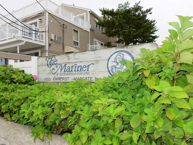 property at 9510 Amherst Ave