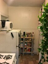 185 Lowell St, Unit 3