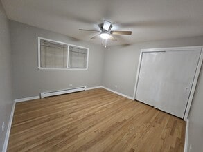 8668 W Carmen Ave, Unit 1 in Norridge, IL - Building Photo - Building Photo