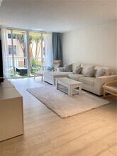 1350 SE 3rd Ave in Dania Beach, FL - Building Photo - Building Photo