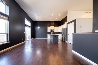 13369 Bronze Pkwy in Rosemount, MN - Building Photo - Building Photo