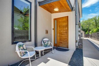 5402 Woodrow Ave in Austin, TX - Building Photo - Building Photo