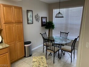 9576 Hemingway Ln in Ft. Myers, FL - Building Photo - Building Photo
