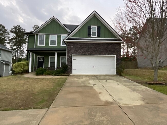 property at 688 Tree Top Trl