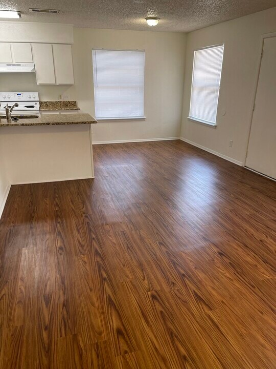 3208 Matthews Dr in Fort Worth, TX - Building Photo