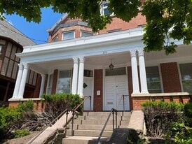 275 S River St in Wilkes-Barre, PA - Building Photo