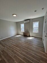 86 Beetle St in New Bedford, MA - Building Photo - Building Photo