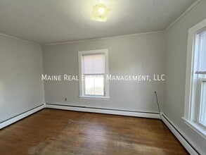 132 Wilson St-Unit -2C in Brewer, ME - Building Photo - Building Photo
